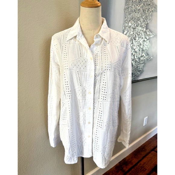 Ralph Lauren Eyelet Shirt Women LARGE 100% COTTON White Long Sleeve Button Down - Picture 1 of 8